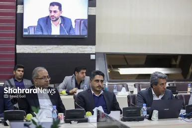 امضای سند همکاری تامین ریل ملی خطوط قطارشهری مشهد