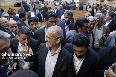 گزارش تصویری | همایش «نهضت توسعه عدالت آموزشی با رویکرد محرومیت‌زدایی از فضاها و تجهیزات آموزشی و کیفیت‌بخشی با مشارکت مردم» با حضور رئیس‌جمهور