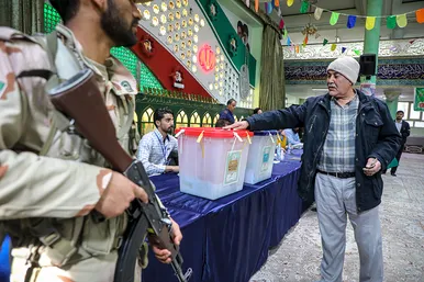 انتخابات «مجلس» و «خبرگان رهبری» در مشهد -2