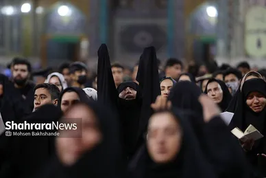 مراسم احیاء شب ۲۱ ماه رمضان در حرم مطهر رضوی
