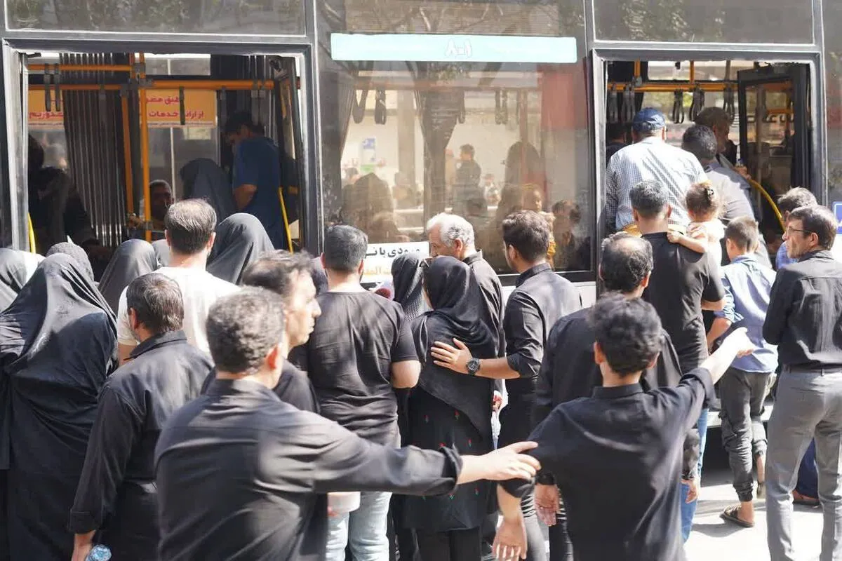 سرویس دهی رایگان ۱۱ خط اتوبوس منتهی به حرم مطهر رضوی در سه روز پایانی ماه صفر در مشهد