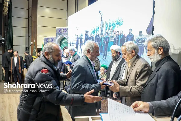 مراسم تجلیل و تکریم جمعی از خادمان هیئات مذهبی مشهد برگزار شد + فیلم و عکس