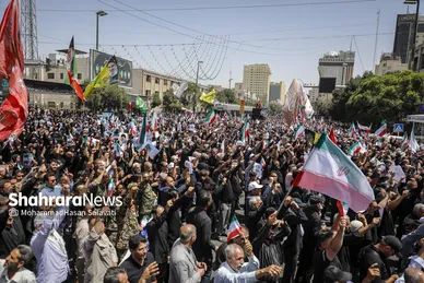 گزارش تصویری | تشییع پیکر مطهر ۱۵ شهید حملات خصمانه اخیر رژیم صهیونیستی به ایران در مشهد مقدس (جمعه ۶ تیر ۱۴۰۴)