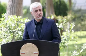 وزیر ورزش: بررسی عدم استقبال از خرید بلیط جام&zwnj;جهانی| امیدوارم آنفلوآنزا این روزها از تیم ملی فوتبال دور باشد+ فیلم
