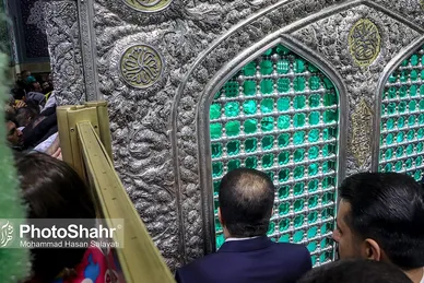 سفر نخست وزیر عراق به مشهد مقدس