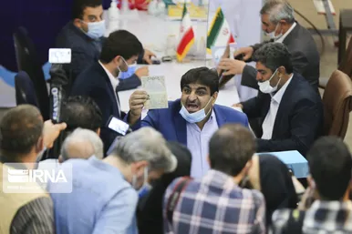 تصاویر منتخب روز آخر ثبت‌نام داوطلبان ریاست جمهوری ۱۴۰۰