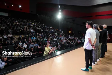 اکران فیلم سینمایی مصلحت با حضور عوامل فیلم در مشهد