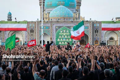 گزارش تصویری | آیین چهارپایه خوانی عصر شهادت امام رضا (ع) در حرم مطهر رضوی