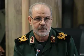 سخنگوی سپاه: تولید موشک&zwnj;های هوشمند و هدایت&zwnj;پذیر ما استمرار دارد | مهم&zwnj;ترین دستاورد جنگ، انتقال آسیب&zwnj;پذیری به زیرساخت&zwnj;های حیاتی دشمن بود