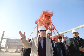 قلندرشریف: روزانه ۲۵۰۰ تن آسفالت در کارخانه شهید مجیدی سازمان عمران شهرداری مشهد تولید می&zwnj;شود