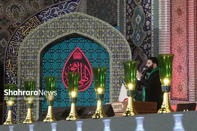 مراسم احیاء شب ۲۳ ماه رمضان در حرم مطهر رضوی