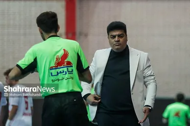 لیگ دسته اول فوتسال کشور| مسابقه بازرگانی دائم‌پناه مشهد – صنایع اردکان یزد