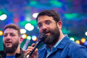 ویدئو | نماهنگ &laquo;تا آزادی قدس مونده یک یاعلی(ع)&raquo; با صدای ابوذر روحی