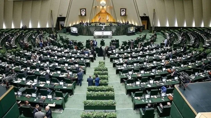 مجلس دولت را مکلف به پرداخت حق بیمه برخی از مشاغل به سازمان تأمین اجتماعی کرد
