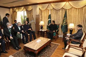 دعوت &laquo;عمران&zwnj;خان&raquo; از &laquo;رئیسی&raquo; برای سفر به پاکستان