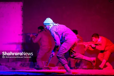 نمایش میدانی «نوری در نیمروز»