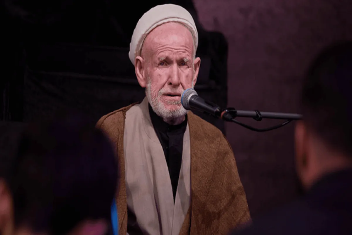 مداحی حاج ناصر کاظمی در مسیر روضه با موتور + فیلم