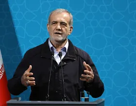 پزشکیان: با هدایت صحیح منابع می&zwnj;توان کمبود پزشک در مناطق محروم را جبران کرد