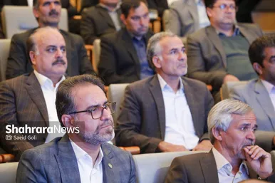گزارش تصویری | آیین رونمایی و تحویل ۴۲ دستگاه خودروی سنگین خدمات عمومی به شهرداری‌های خراسان رضوی