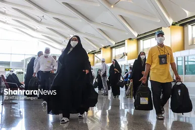 عکس‌های بازگشت اولین کاروان حجاج خراسانی به مشهد