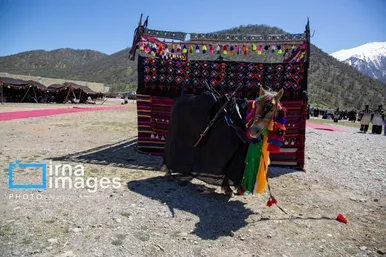 در رسای «برنو»، نماد ایستادگی عشایر مقابل دشمن