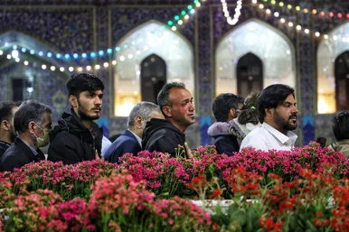 بازگشایی صحن انقلاب حرم مطهر رضوی در آستانه نیمه شعبان