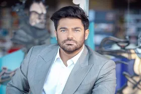 محمدرضا گلزار به بازسازی مدرسه &laquo;شجره طیبه&raquo; میناب کمک می&zwnj;کند