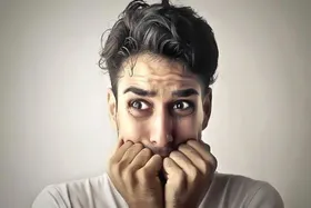 درباره اضطراب سلامت که می تواند زندگی را فلج کند