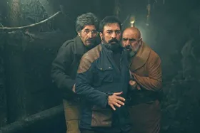 اکران &laquo;تاکسیدرمی&raquo; به تعویق افتاد