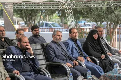 گزارش تصویری | آیین رونمایی از ماشین‌آلات پیشرفته تراش و اجرای آسفالت و بهره‌برداری از کارخانه تولید قیر امولسیون در مشهد