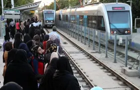 کاهش سرفاصله زمانی خط یک قطارشهری مشهد همزمان با آغاز سال تحصیلی