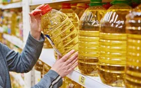 آغاز توزیع گسترده روغن با قیمت مصوب از فردا دوشنبه ۱۹ آبان&zwnj;ماه + فیلم