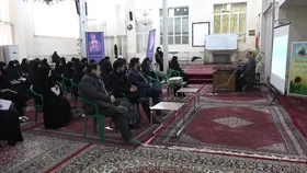 در نشست تخصصی مبنا در مشهد بررسی شد | مقام معظم رهبری، اندیشمندی فقیه و صاحب نظری فکور
