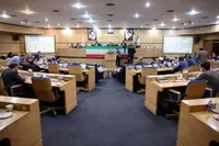 تصویب لایحه عوارض و بهای خدمات و صدور مجوز‌ها و گواهی‌های ساختمانی سال ۱۴۰۵ شهرداری مشهد + فیلم (۱۳ بهمن ۱۴۰۴)