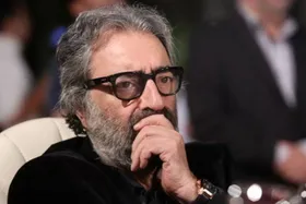 روایتی صوتی برای سینماگر بزرگ | مسعود کیمیایی &laquo;اکتبر ۱۹۰۴&raquo; را شنید