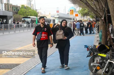 گزارش تصویری | زائران نوروزی در خیابان امام‌رضا(ع) مشهد