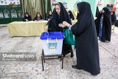 عکس‌هایی از چهاردهمین انتخابات ریاست‌جمهوری در مشهد - ۲ (۸ تیرماه ۱۴۰۳)