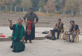 کارگردان نمایش خیابانی &laquo;امام&zwnj;الحق&raquo;: در حق تئاتر شهرستان اجحاف شده است