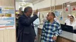 استاندار سیستان و بلوچستان از مجروحان حمله هوایی آسایشگاه سربازان در بمپور عیادت کرد + عکس و فیلم