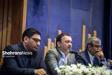 گزارش تصویری | «روایت همدلی» آیین بزرگداشت یکسال تلاش و هم‌افزایی در برنامه یکشنبه‌های اقتصادی استاندار خراسان رضوی