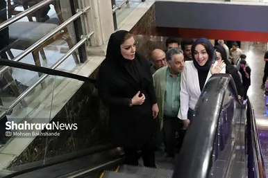 گزارش تصویری | اکران مردمی فیلم «ناجورها» در سینما هویزه مشهد