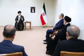 رهبر معظم انقلاب: غربی&zwnj;ها هر جا که بتوانند برای گسترش نفوذ خود تأمل نخواهند کرد | مشکل اصلی در قضیه اوکراین، توسعه ناتو توسط غرب است