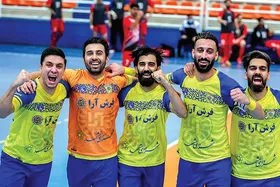 نمایش امیدوارکننده فرش&zwnj;آرا در لیگ برتر فوتسال