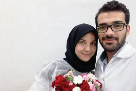 جشن ازدواج زوج مدافع سلامت در عصر کرونا