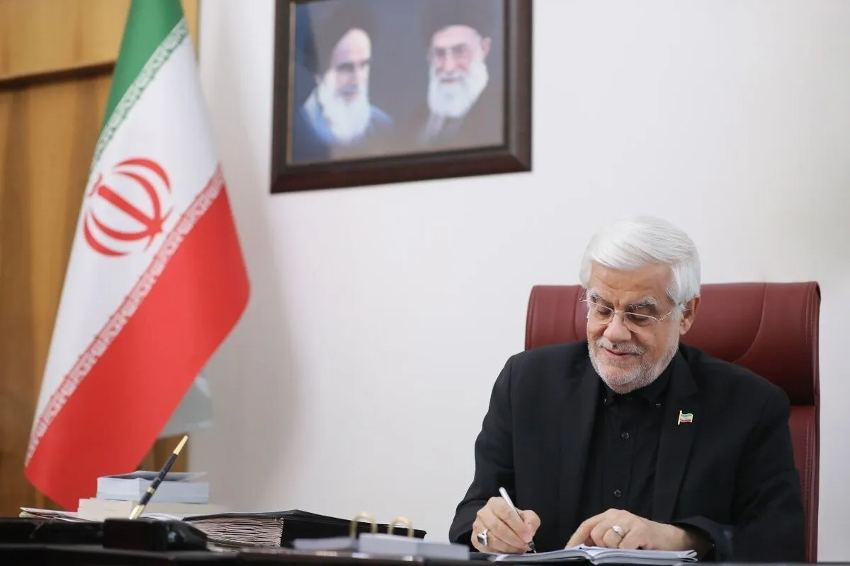 عارف: با صلابت و انسجام ملی، دوران جدیدی را با راهبری آیت‌الله سید مجتبی خامنه‌ای آغاز کرده‌ایم