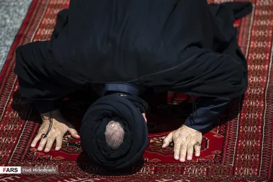 عزاداری و نماز ظهر عاشورا میدان امام حسین(ع) تهران