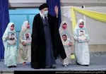جشن تکلیف دختران در حضور رهبر معظم انقلاب + تصاویر