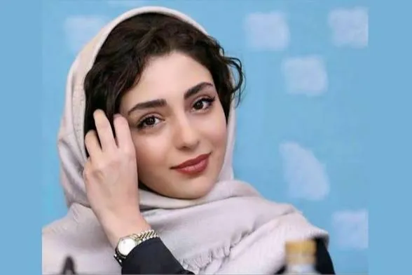 هستی مهدوی فر