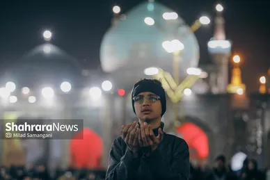 گزارش تصویری | مراسم احیای دومین شب قدر در حرم مطهر امام رضا (ع)