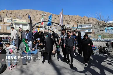 نوروزگردی | روستای تاریخی کندوان